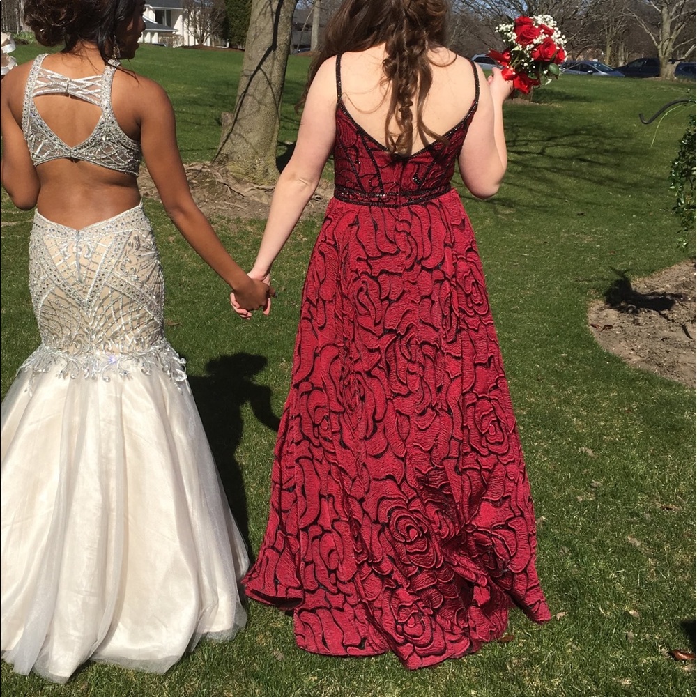 Prom Dress - Picture 2 of 2